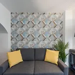 - Bilocale Con Piscina E Vista Colline * Rapallo