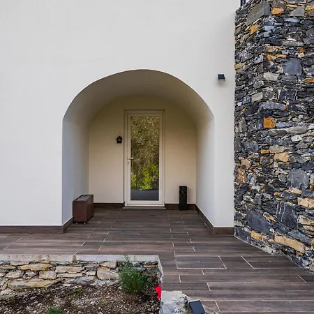 Apartmán - Bilocale Con Piscina E Vista Colline Rapallo