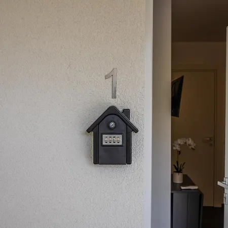 - Bilocale Con Piscina E Vista Colline アパート ラッパロ