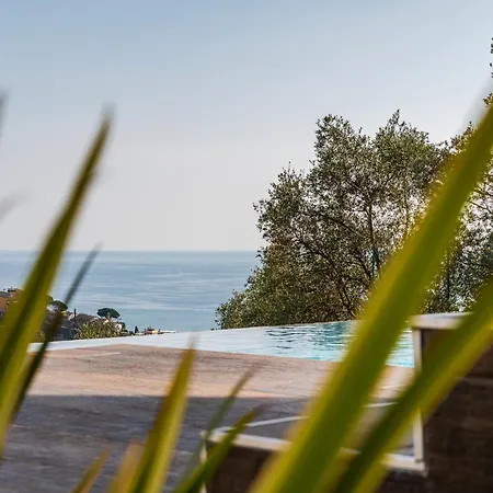 - Bilocale Con Piscina E Vista Colline *