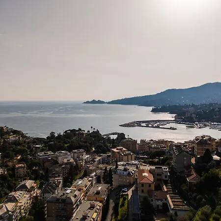 - Bilocale Con Piscina E Vista Colline * Рапалло